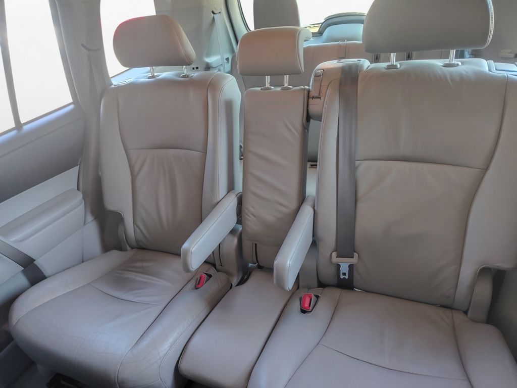 Used Car 2009 Toyota Highlander  Base For Sale Under $10,000 In Austin, Texas