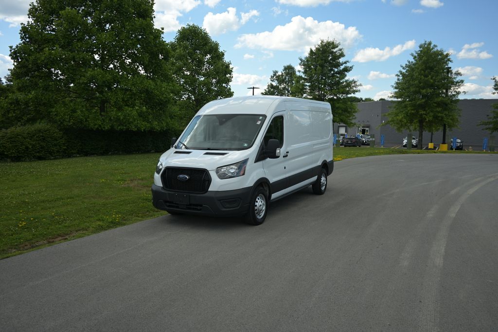  2022 Ford Transit Cargo 250 Medium Roof AWD   