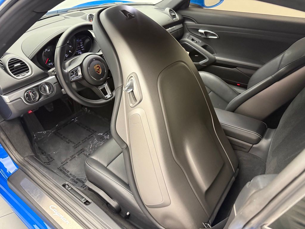 Thumbnail: 2024 Porsche 718 Cayman - 24