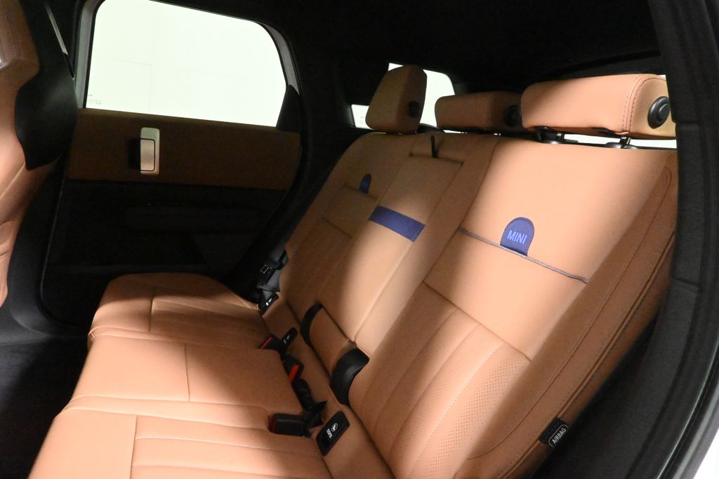 Thumbnail: 2025 MINI Cooper Countryman - 4