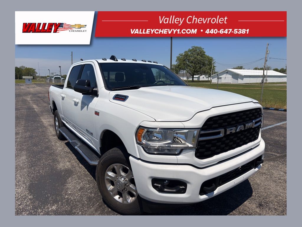 2022 RAM 2500 Big Horn Crew Cab 4WD