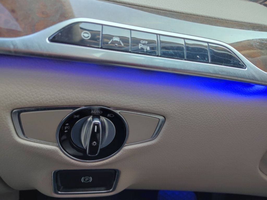 Used Car 2014 Mercedes-benz S-class  S 550 For Sale In Austin, Texas