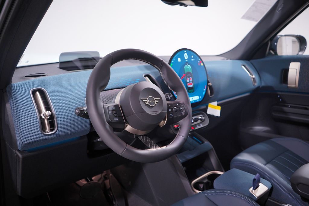 Thumbnail: 2025 MINI Cooper Countryman - 6