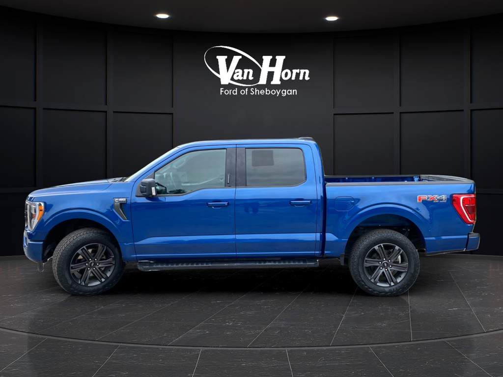 Certified Used 2023 Atlas Blue Metallic Ford XLT image 4