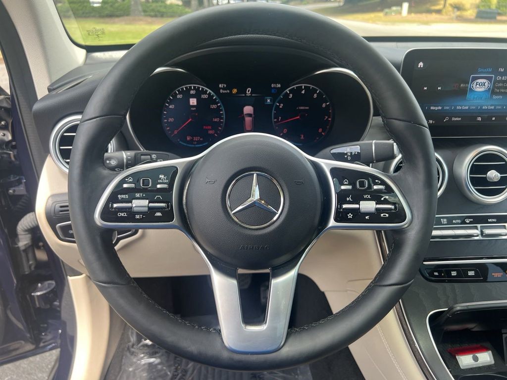 2021 Mercedes-Benz GLC GLC 300 25