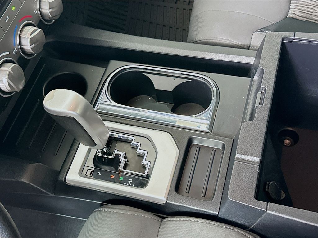 2021 Toyota Tundra SR5 16