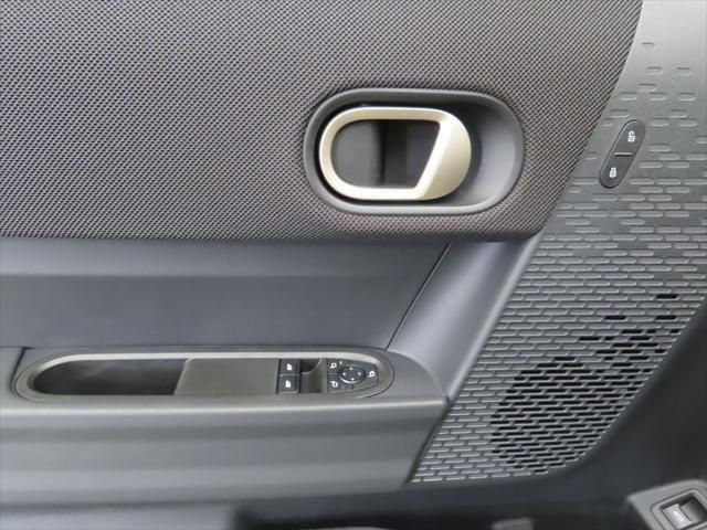 Thumbnail: 2026 MINI Cooper - 25