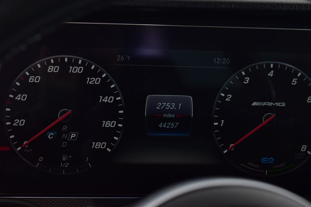 Thumbnail: 2020 Mercedes-Benz E-Class - 26