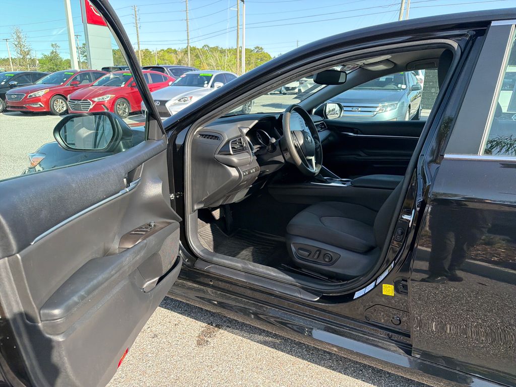 Used 2023 Toyota Camry LE 4D Sedan