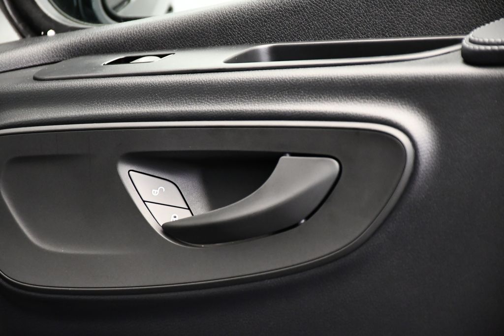 Thumbnail: 2026 Mercedes-Benz Sprinter - 30