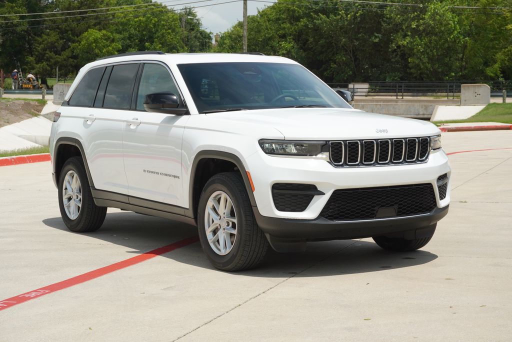 Used Car 2025 Jeep Grand Cherokee  Laredo For Sale Under $35,000 In Weatherford, Texas