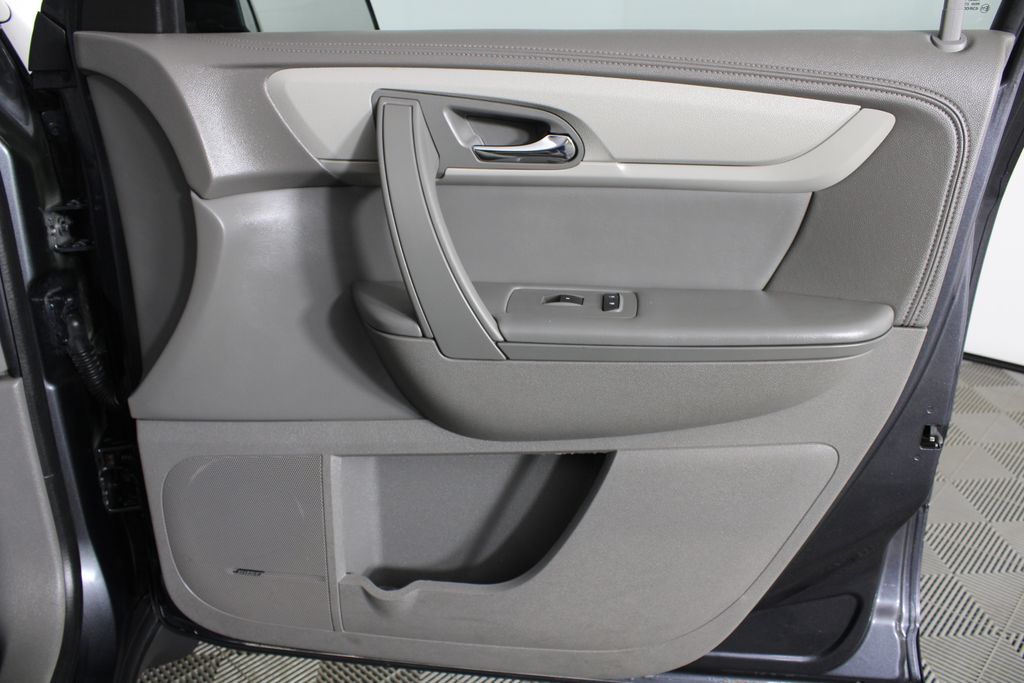 Used 2013 Chevrolet Traverse for sale in 