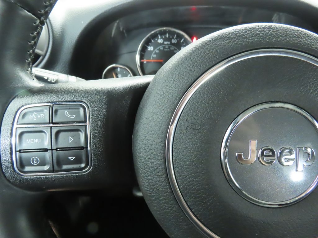 2015 Jeep Wrangler Unlimited Sport 11