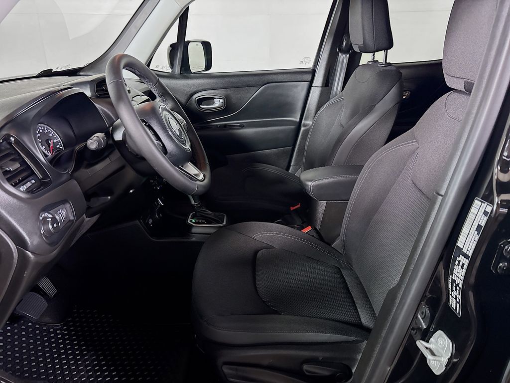 2023 Jeep Renegade Altitude