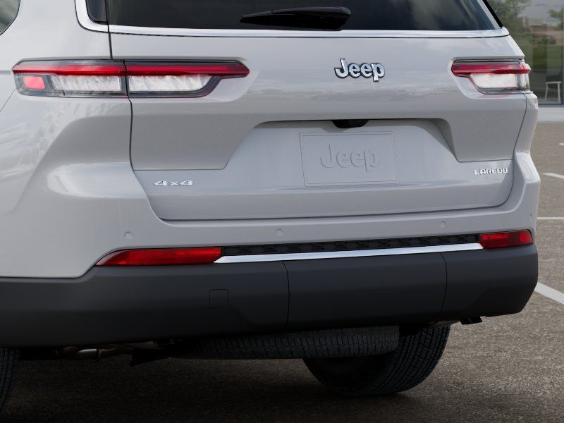 New 2026 White Jeep Laredo X image 13