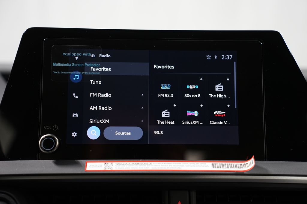 2025 Toyota Prius LE 18