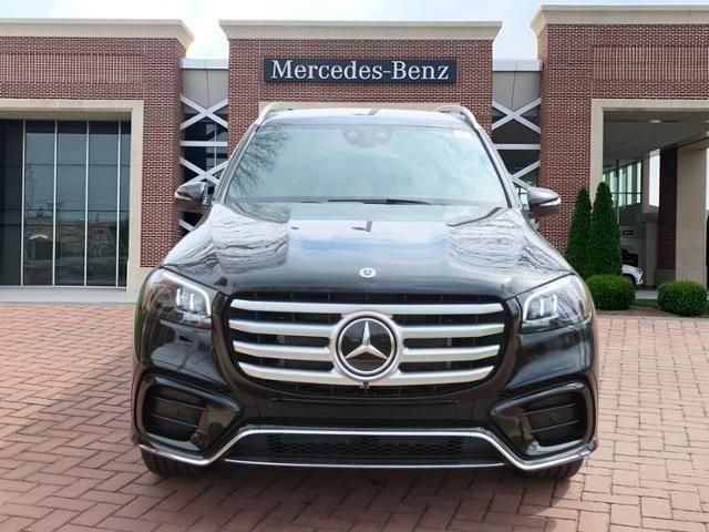 2024 Mercedes-Benz GLS 450 4MATIC 2