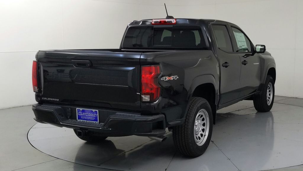 2024 Chevrolet Colorado
