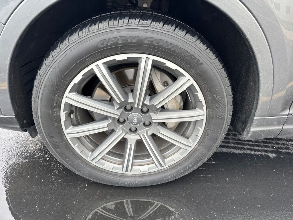 Used 2018 Gray Audi 3.0T Premium Plus image 8