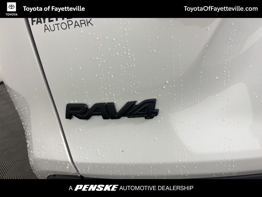 Thumbnail: 2025 Toyota RAV4 - 18