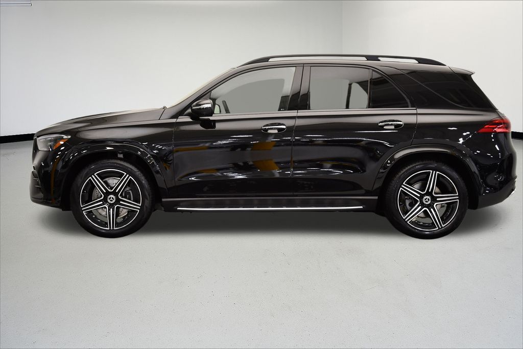 Thumbnail: 2025 Mercedes-Benz GLE - 2