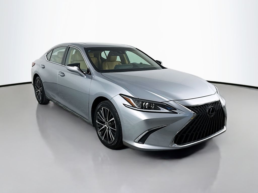 Thumbnail: 2023 Lexus ES - 3