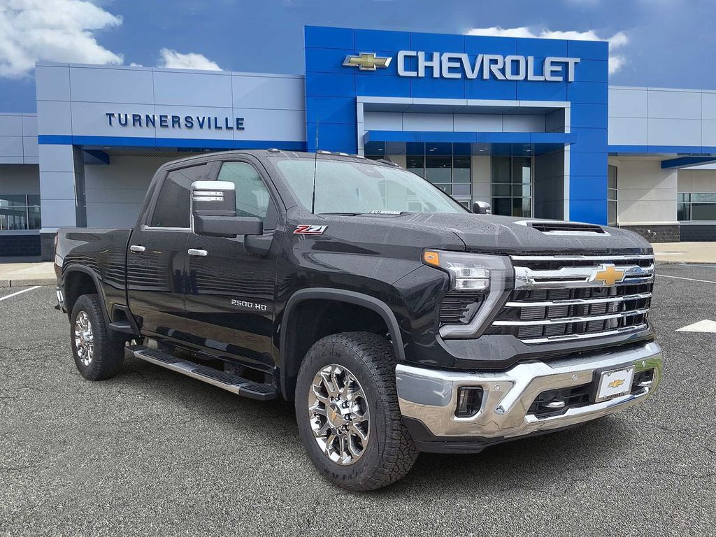 Thumbnail: 2026 Chevrolet Silverado 2500 - 2