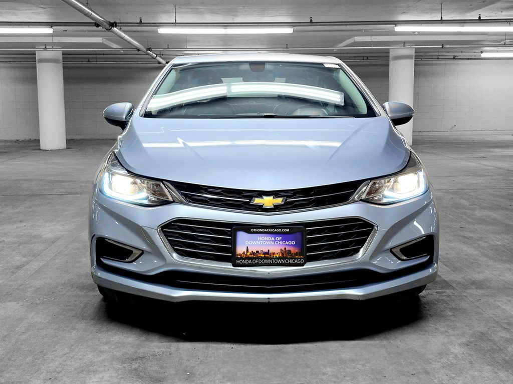 2017 Chevrolet Cruze Premier 12