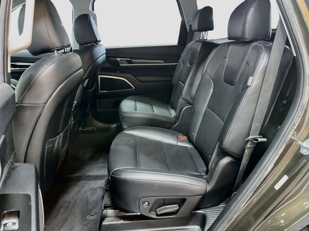 Used 2023 Dark Moss Kia S image 24
