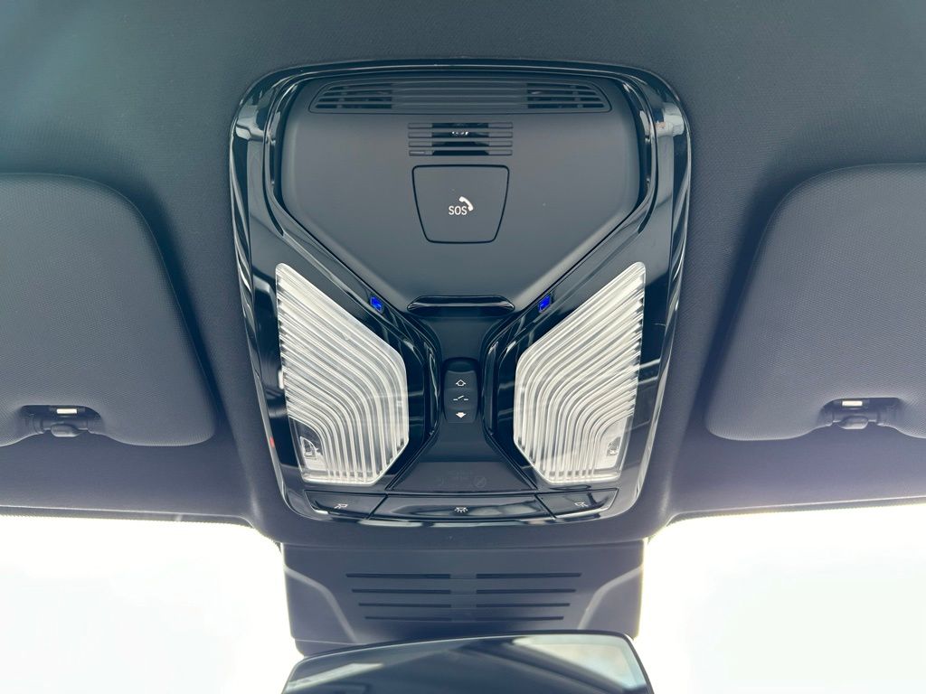2024 BMW X5 xDrive50e 14