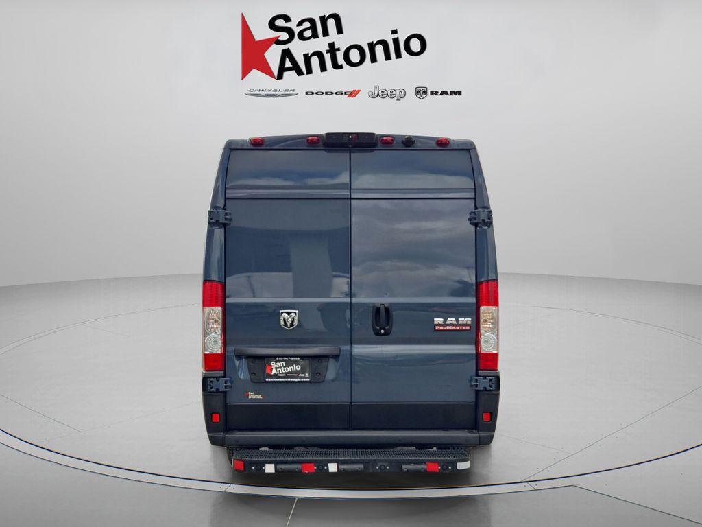 Used 2021 Gray Ram High Roof image 13