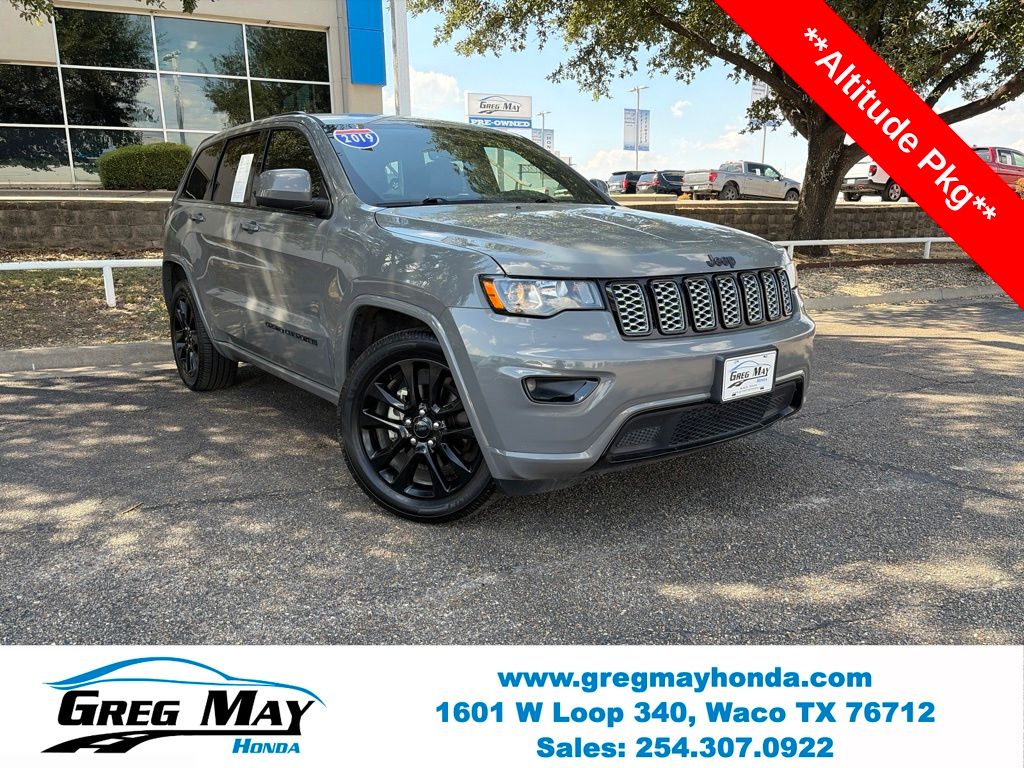 2019 Jeep Grand Cherokee Altitude - 0