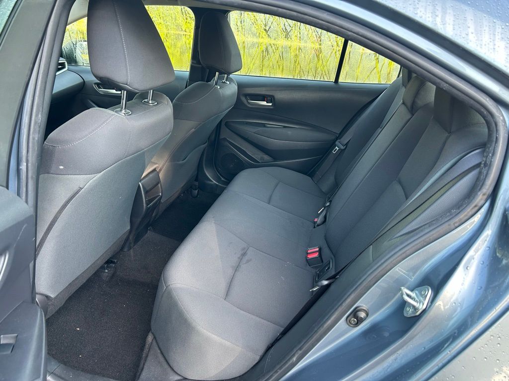 2021 Toyota Corolla LE 13
