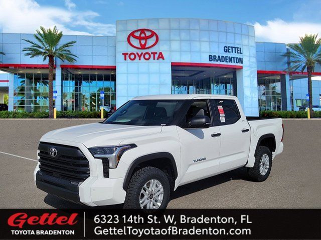 2025 Toyota Tundra SR5's photo