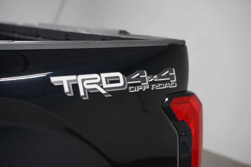Thumbnail: 2023 Toyota Tundra - 11