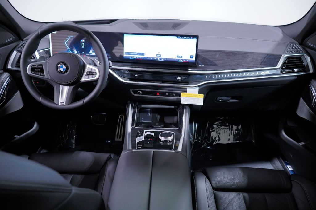 Thumbnail: 2027 BMW X6 - 10