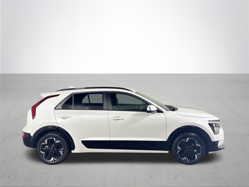 2023 Kia Niro EV Wind
