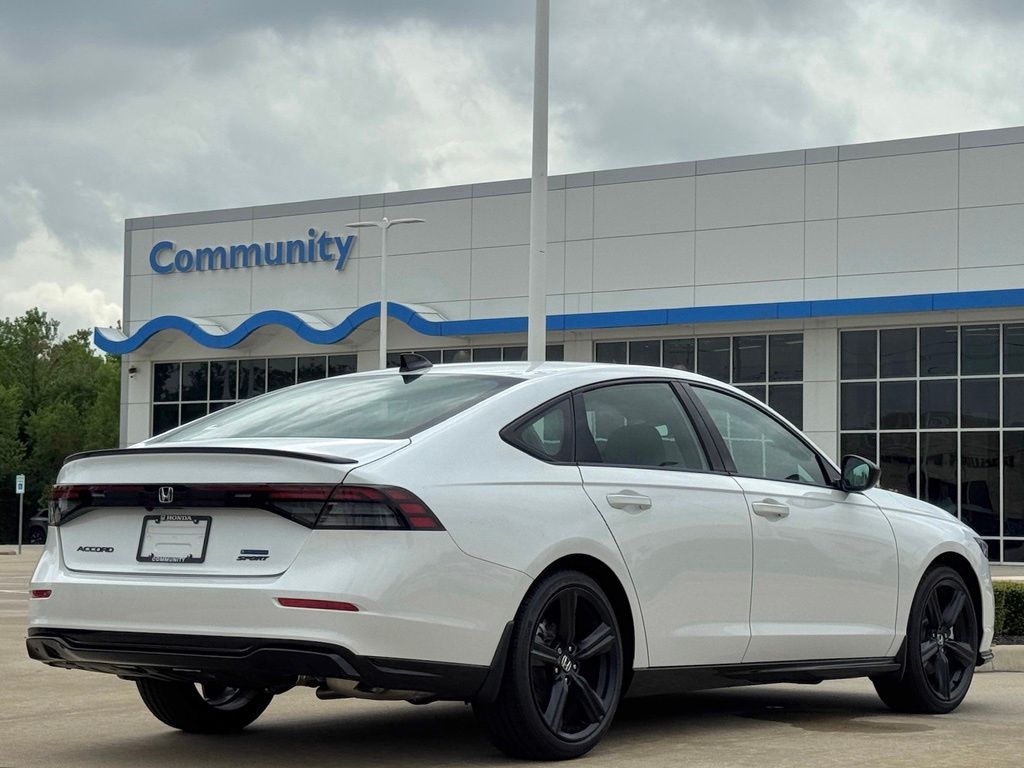 2026 Honda Accord Hybrid Sport-L  at Community Honda