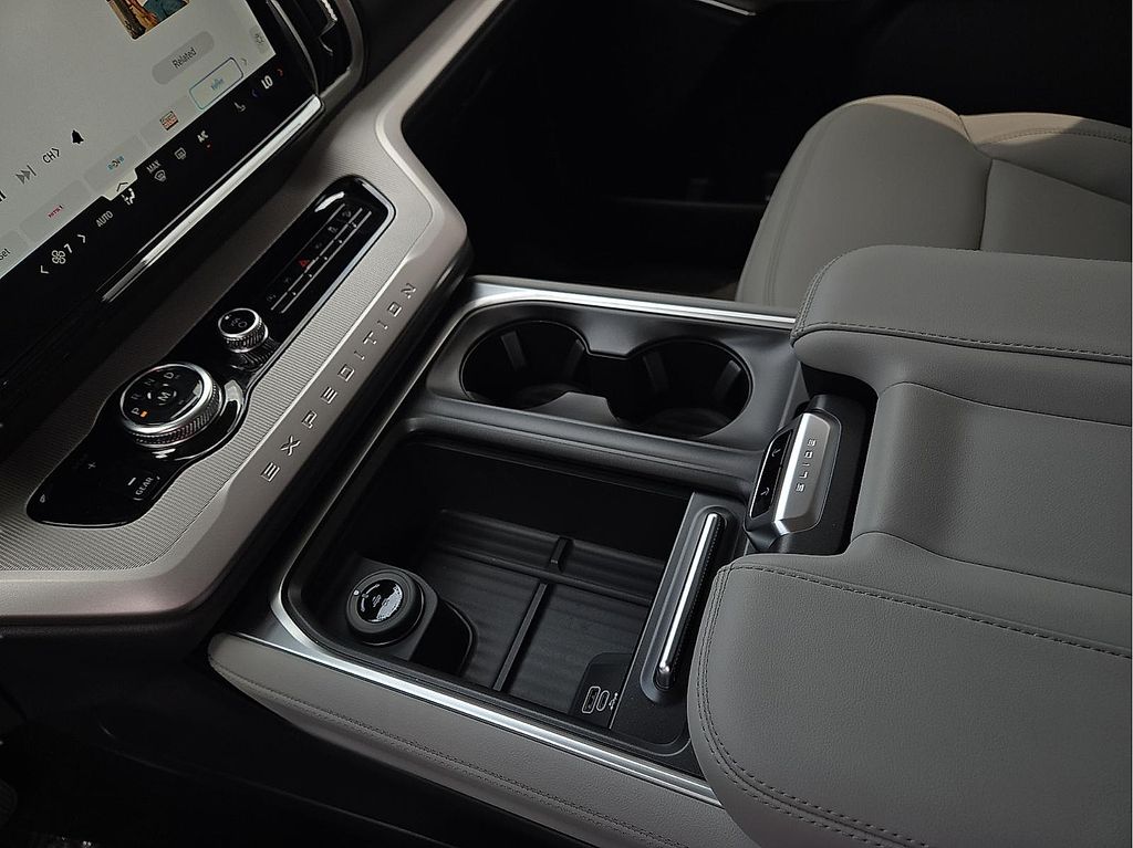 New 2026 Ford Expedition Active For Sale in Farmington, AR