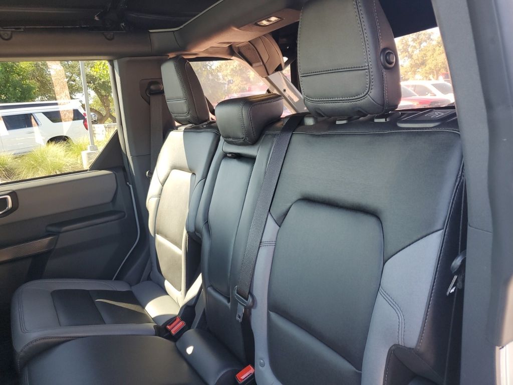 Used Car 2024 Ford Bronco  Black Diamond For Sale Under $50,000 In Austin, Texas