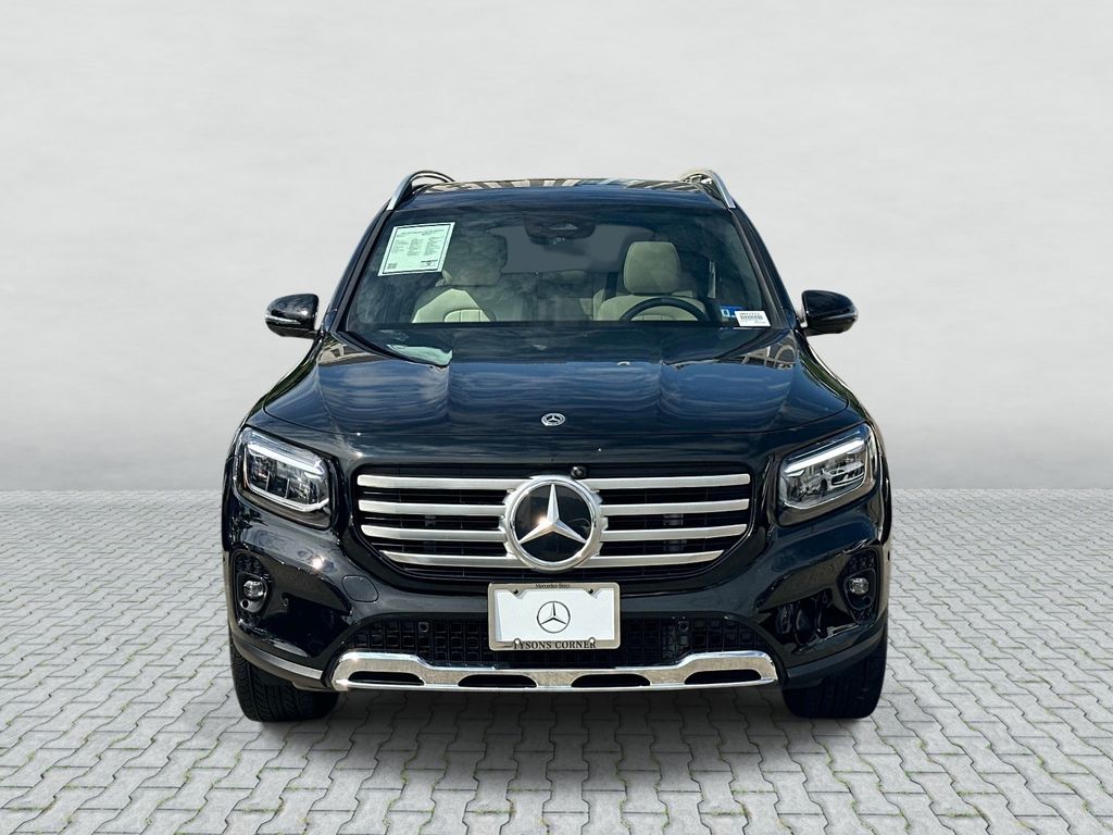 Thumbnail: 2026 Mercedes-Benz GLB - 2