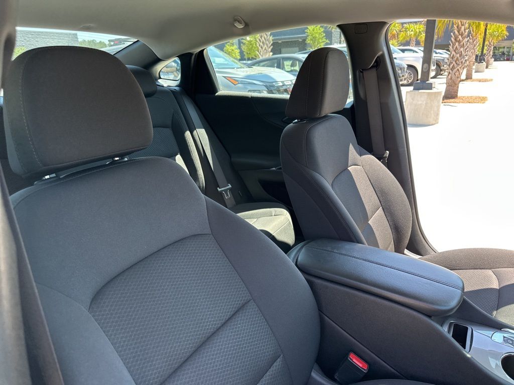 2023 Summit White Chevrolet Malibu LT FWD Sedan
