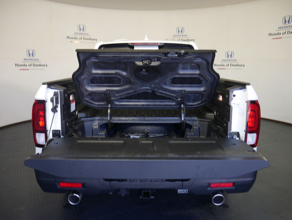 Thumbnail: 2026 Honda Ridgeline - 9