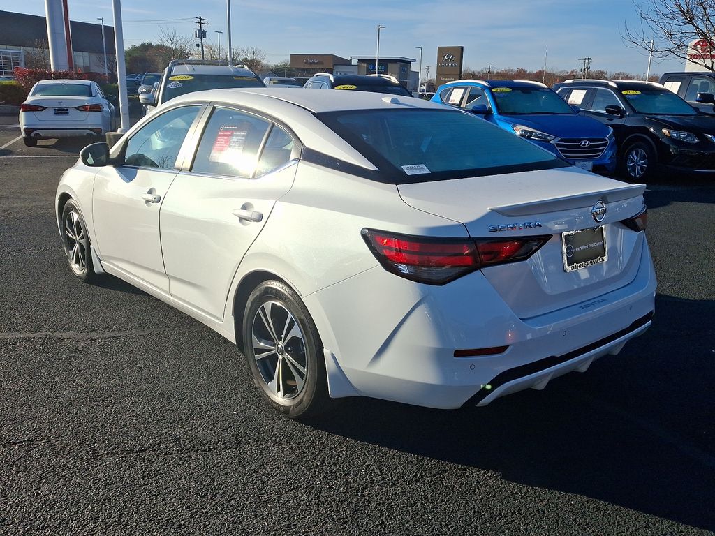 2022 Nissan Sentra SV 4