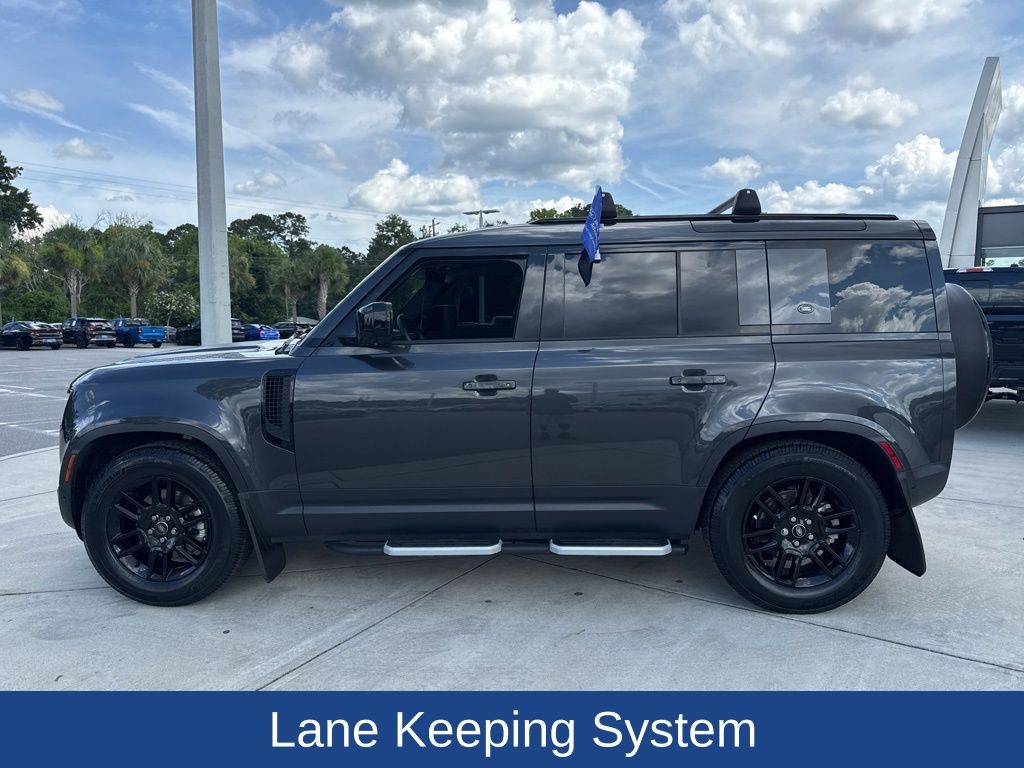 2023 Land Rover Defender 110 Standard