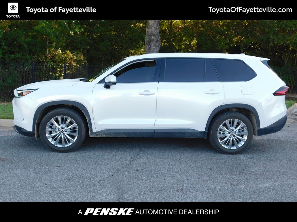 Thumbnail: 2025 Toyota Grand Highlander - 2
