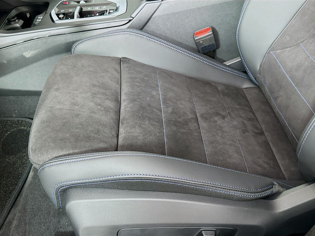 Thumbnail: 2026 BMW 2 Series - 21