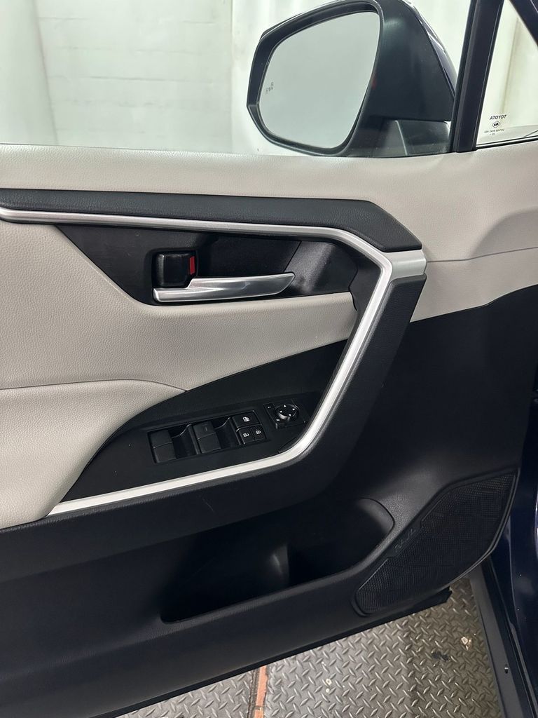 used 2021 Toyota RAV4 car, priced at $24,985