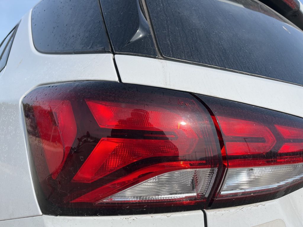 Thumbnail: 2024 Chevrolet Equinox - 6