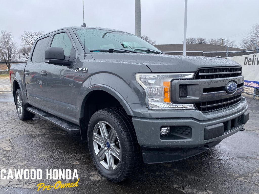 Gray (Magnetic Metallic) 2018 Ford F-150 XLT SuperCrew 4WD Pickup Truck Four-Wheel Drive Automatic